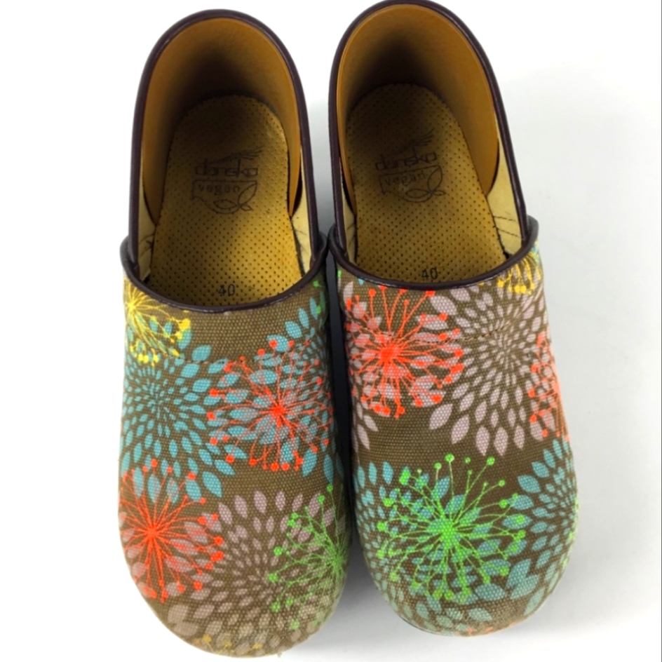 {Dansko} Starburst Vegan Pro Clogs Size 40